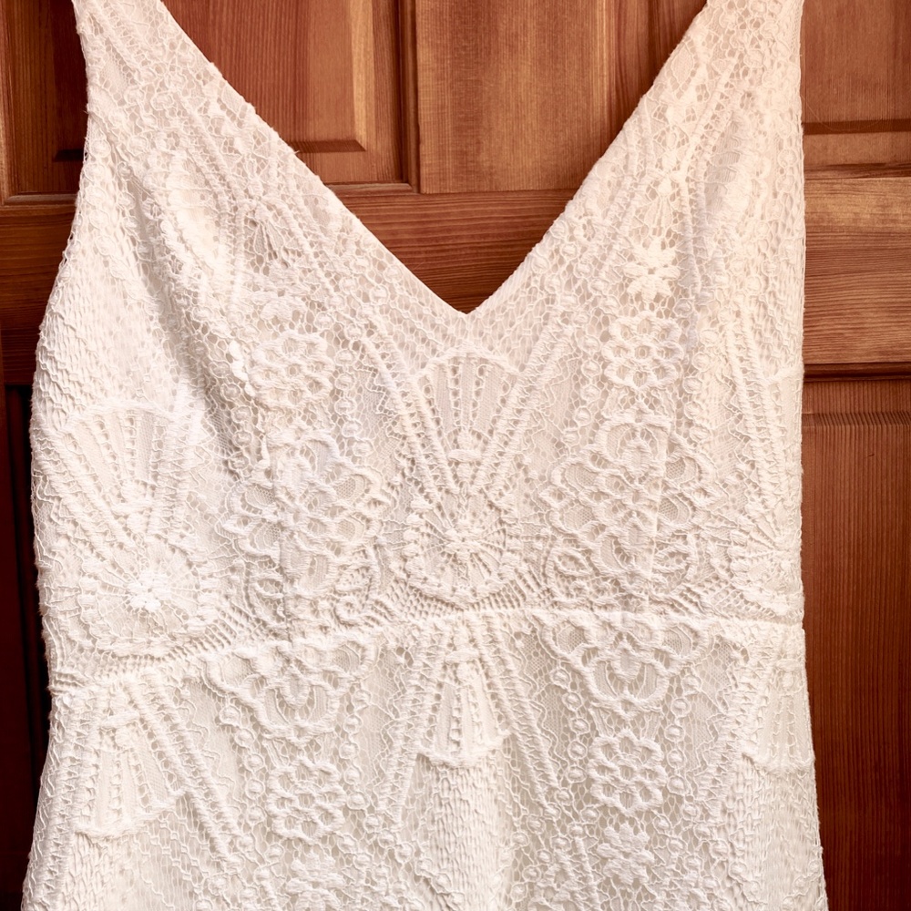 Scout "Sunset" Lace Wedding Bridal Dress - Picture 10 of 12